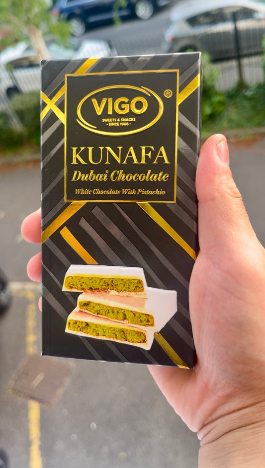 VIRAL Vigo Kunafa Dubai White Chocolate Pistachio 90g (Dubai)